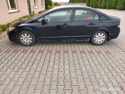 Honda civic 4dr 2007 r 1.8 benz + lpg