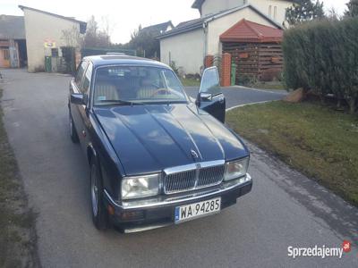 Jaguar xj40