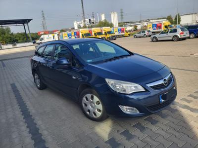 Opel Astra J Sports Tourer 1.7