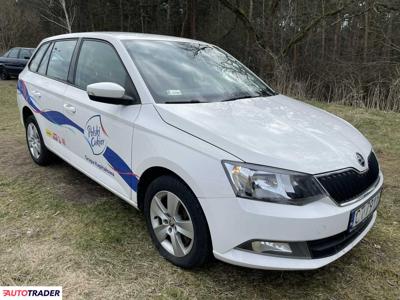 Skoda Fabia 1.4 diesel 105 KM 2017r. (Komorniki)