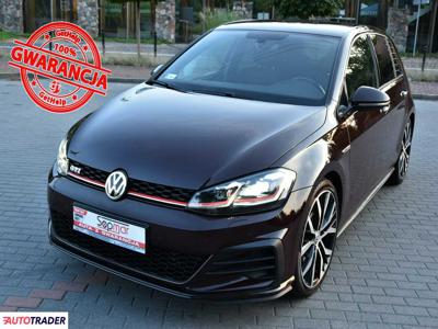 Volkswagen Golf 2.0 benzyna 320 KM 2017r. (Kampinos)