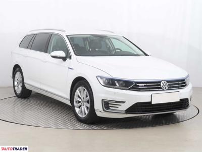 Volkswagen Passat 1.4 214 KM 2016r. (Piaseczno)