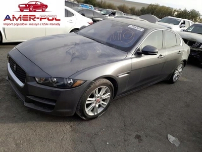 Jaguar XE Sedan 2.0 i4 240KM 2017