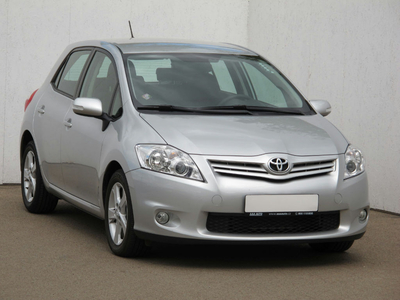 Toyota Auris 2013 1.3 Dual VVT