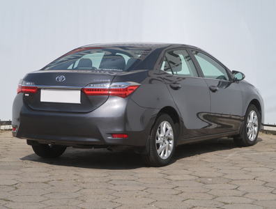 Toyota Corolla 2017 1.6 Valvematic 121706km Sedan