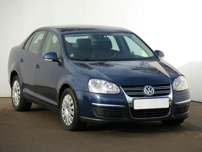 Volkswagen Jetta 2010 1.6 TDI 305277km Sedan