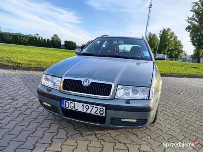 Skoda Octavia 1.6 lift / Bogate wyposażenie