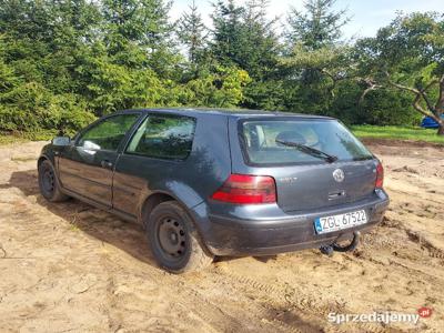 syndyk sprzeda VW golf