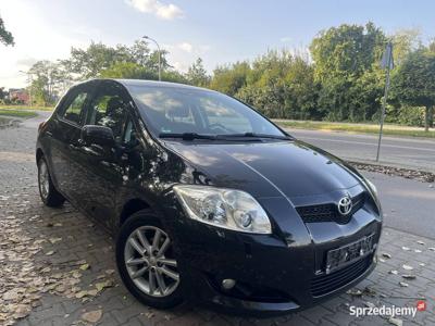 TOYOTA AURIS 2009 ROK 1.6 BENZYNA