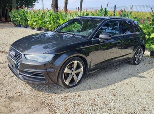 Audi A3 III (8V) Turbo Hybrid e tron 4x4