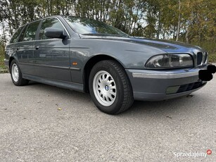 Bmw e39 528i