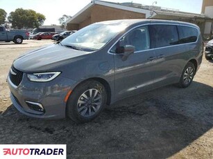 Chrysler Pacifica 3.0 hybrydowy 2022r. (HAYWARD)