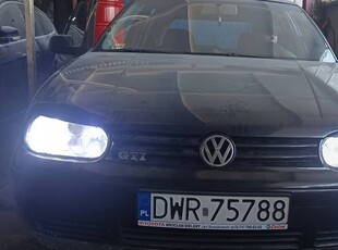 Golf 2003r navi firs bogata wersja mały przebieg