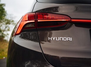 Hyundai Santa Fe 2023 Hybrid 23256km SUV