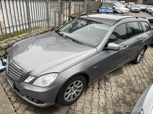 MERCEDES E 200 Skóra-Navi-Alu-Tempomat