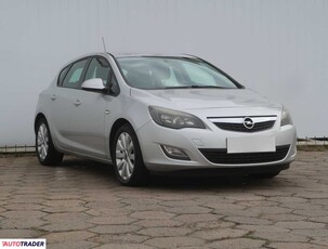 Opel Astra 1.7 108 KM 2012r. (Piaseczno)