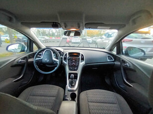 Opel Astra 2013 1.4 T 110691km Hatchback