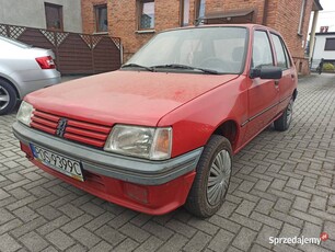 Peugeot 205 1,9 D New Look