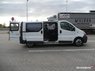 Renault Trafic 6 OSÓB LONG ZADBANY