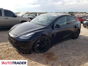 Tesla Model Y benzyna 2021r. (OKLAHOMA CITY)