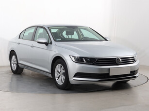 Volkswagen Passat 2018 1.4 TSI 124098km Sedan