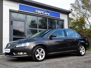 Volkswagen Passat B7 Limousine 1.6 TDI CR DPF BlueMotion 105KM 2011