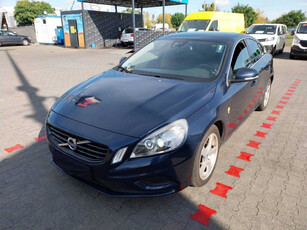 Volvo S60 2010 D3 170288km Sedan