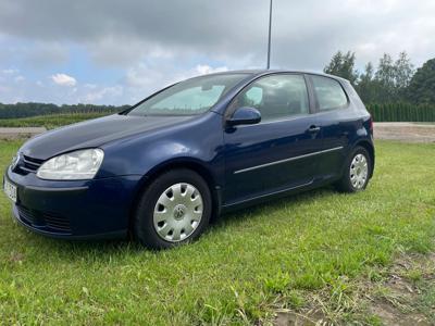 Używane Volkswagen Golf - 9 800 PLN, 269 353 km, 2004