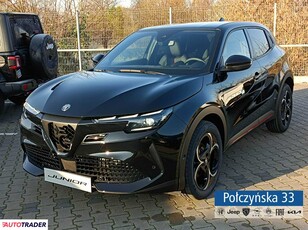 Alfa Romeo Junior 1.2 benzyna 136 KM 2024r. (Warszawa)