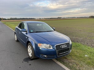 Audi A4 III (B7) 2,0 130KM Bezwypadkowy