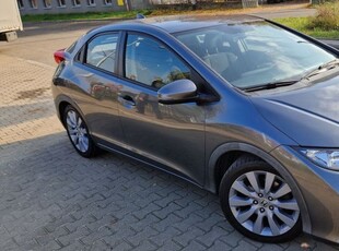 Honda Civic 1.8 Sport, rok produkcji 2013