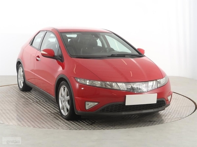 Honda Civic VIII , Klimatronic, Tempomat, Podgrzewane siedzienia