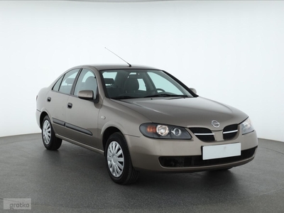 Nissan Almera II , Salon Polska, Serwis ASO, Klima