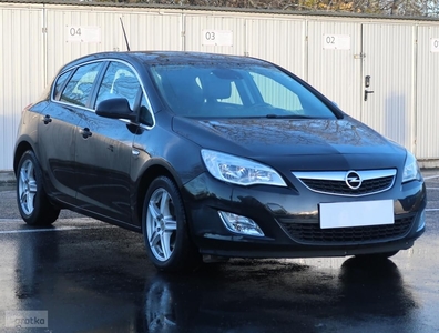 Opel Astra J , Klimatronic, Tempomat,ALU