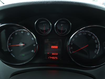 Opel Meriva 2011 1.4 i 174817km ABS klimatyzacja manualna