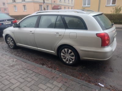 Toyota Avensis II Toyota Avensis Kombi 2.2 D-Cat Diesel