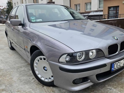 Bmw E39 sedan 1998r 2.0 benz 150km-bdb stan ,bez korozji