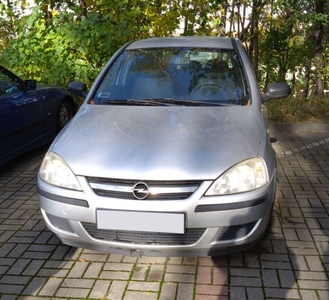 Opel corsa c 2004_ 212tys