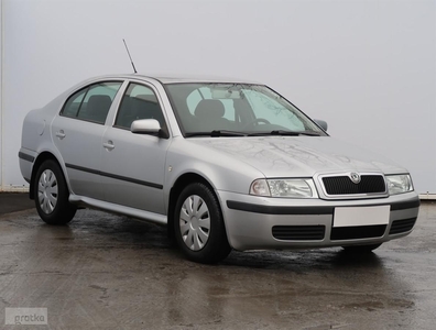 Skoda Octavia I , Salon Polska, Serwis ASO, GAZ, Klimatronic, Parktronic