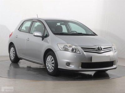 Toyota Auris I , GAZ, Klimatronic, Parktronic