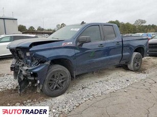 Chevrolet Silverado 5.0 benzyna 2019r. (FLORENCE)