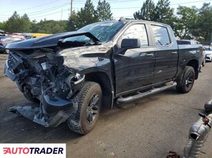 Chevrolet Silverado 5.0 benzyna 2021r. (DENVER)