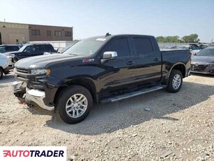 Chevrolet Silverado 5.0 benzyna 2021r. (KANSAS CITY)