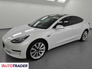 Tesla Model 3 benzyna 2019r. (VAN NUYS)