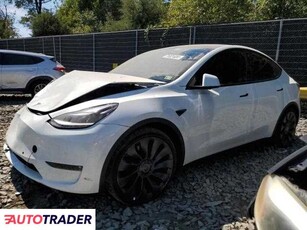 Tesla Model Y benzyna 2022r. (WALDORF)