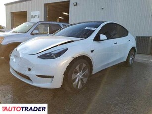 Tesla Model Y benzyna 2023r. (ELGIN)