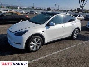 Tesla Model Y benzyna 2023r. (VAN NUYS)