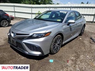 Toyota Camry 2.0 hybrydowy 2024r. (CENTER RUTLAND)