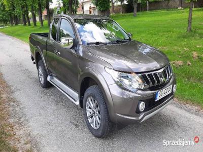 Mitsubishi L 200 IV 2.4D 181PS 110tkm Pick-up Navi Klima 4x4