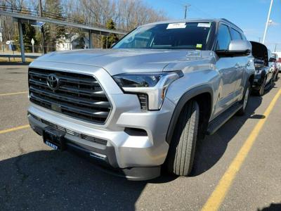 Toyota Sequoia 85 Series Hybrid 8-os.